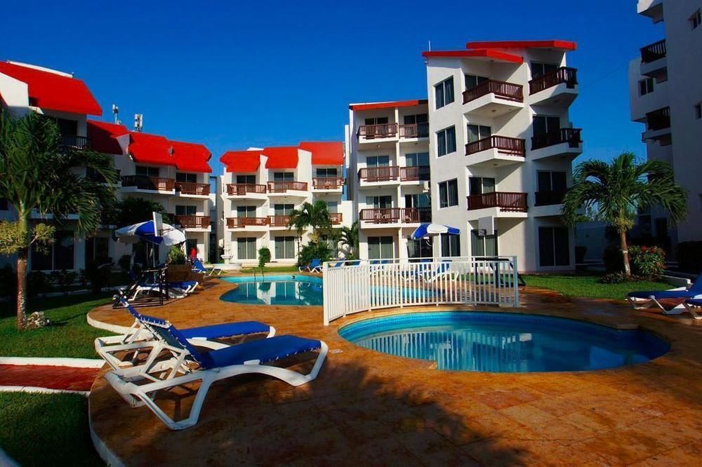Las Perlas Condos Cancun Exterior photo